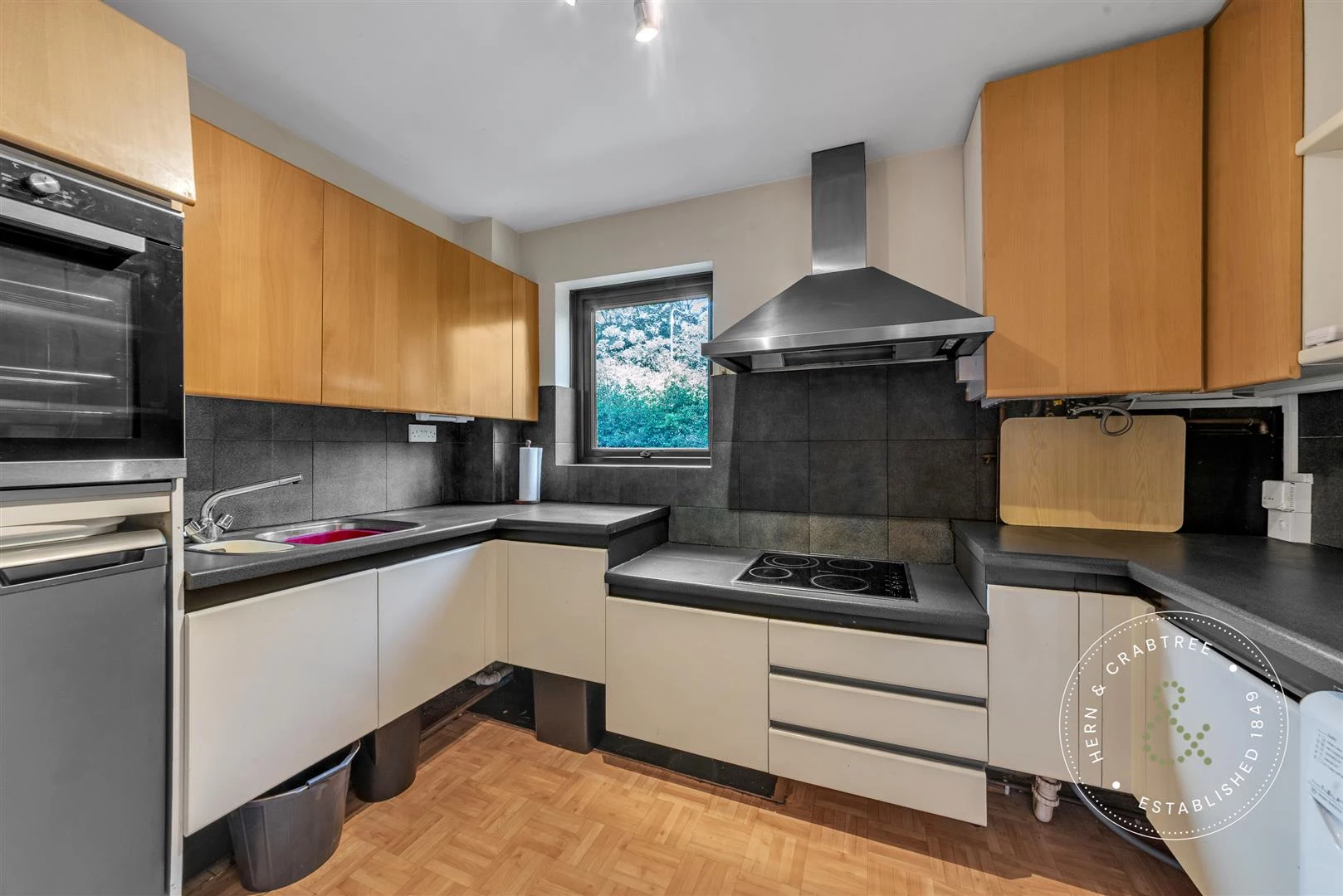 Caswell-House-03.jpg