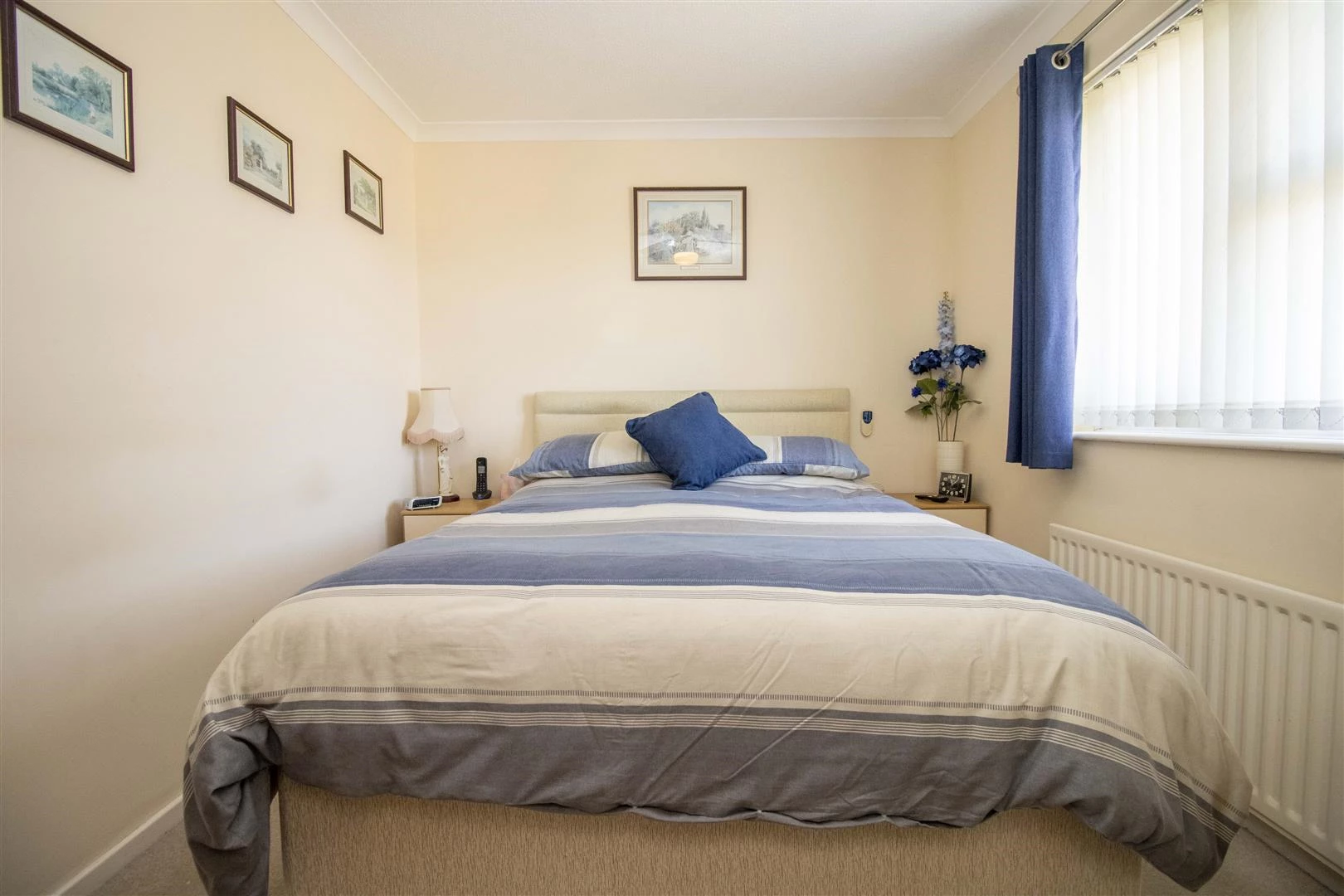 Bed 11.jpg