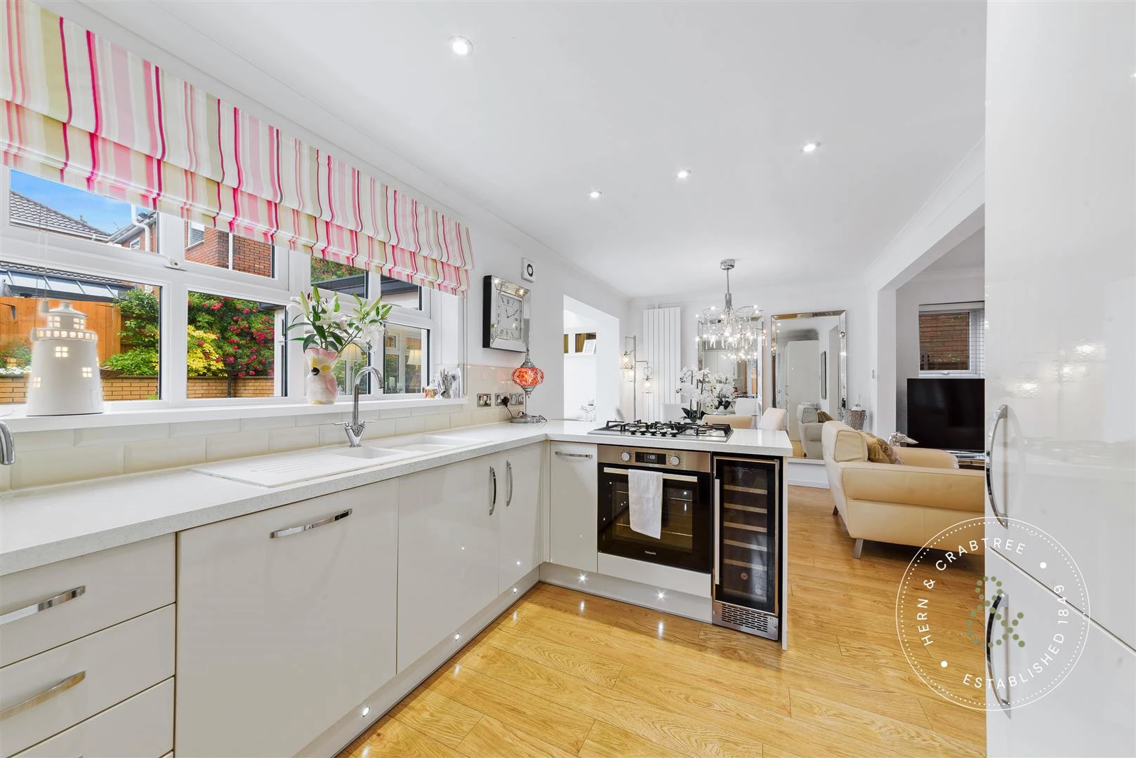 Sunnybank-Close-23.jpg