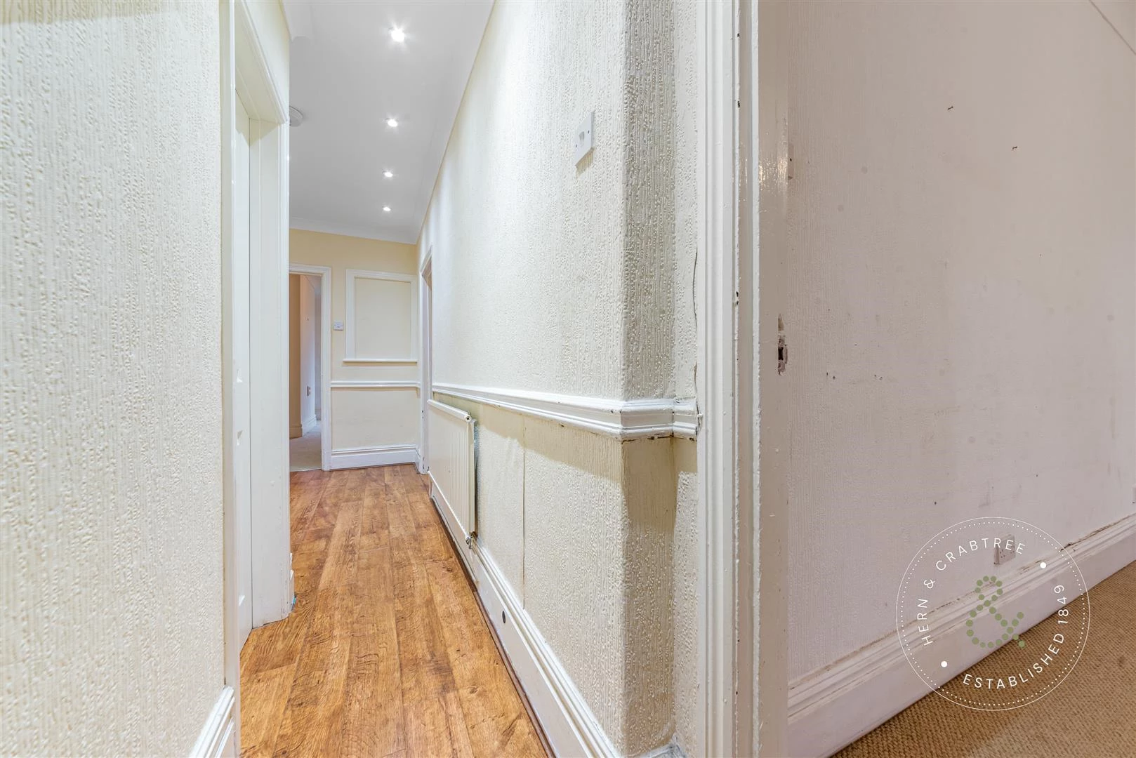 Albany-Road-Ground-Floor-Flat-03.jpg