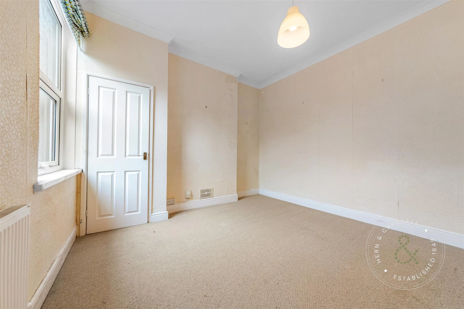 Albany-Road-First-Floor-Flat-05.jpg