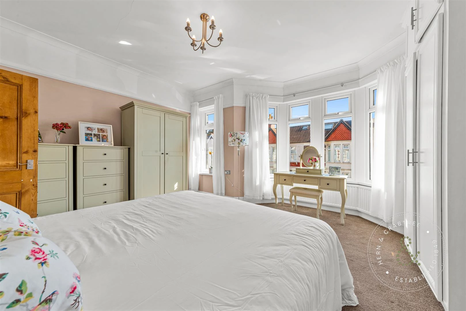 Summerfield-Avenue-03.jpg
