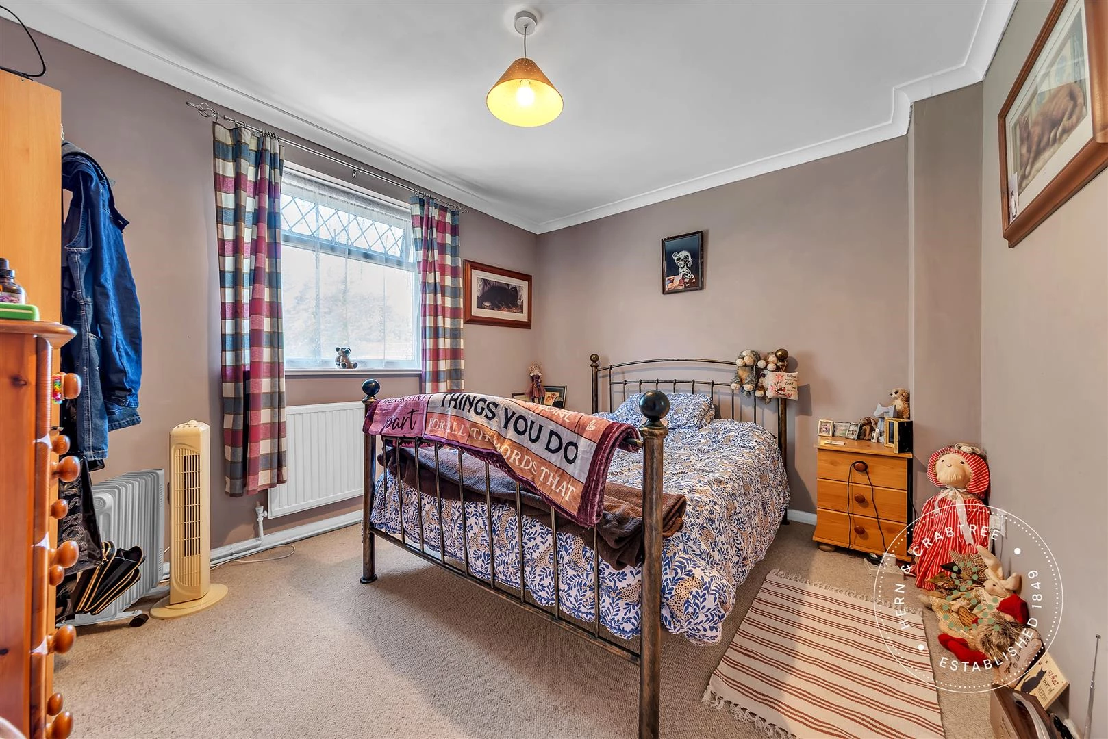Ellesmere-Court-02.jpg