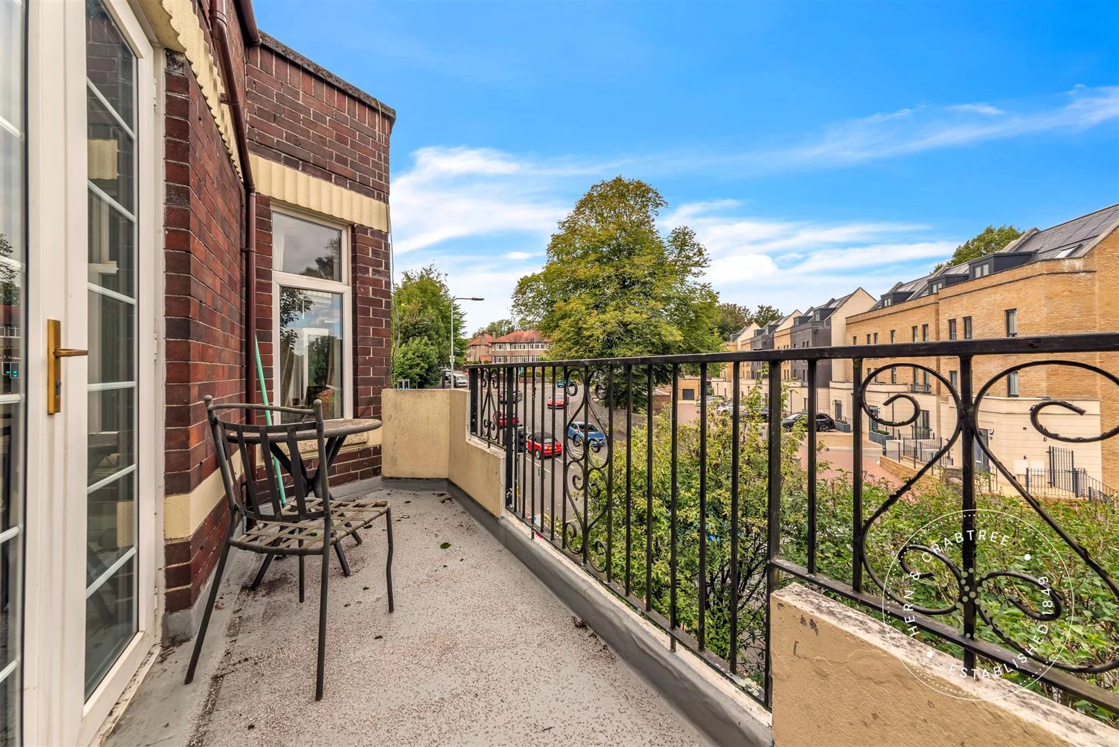 Melrose-Court-05.jpg