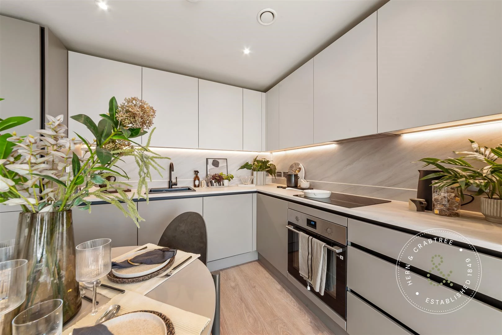 Kitchen/dining area