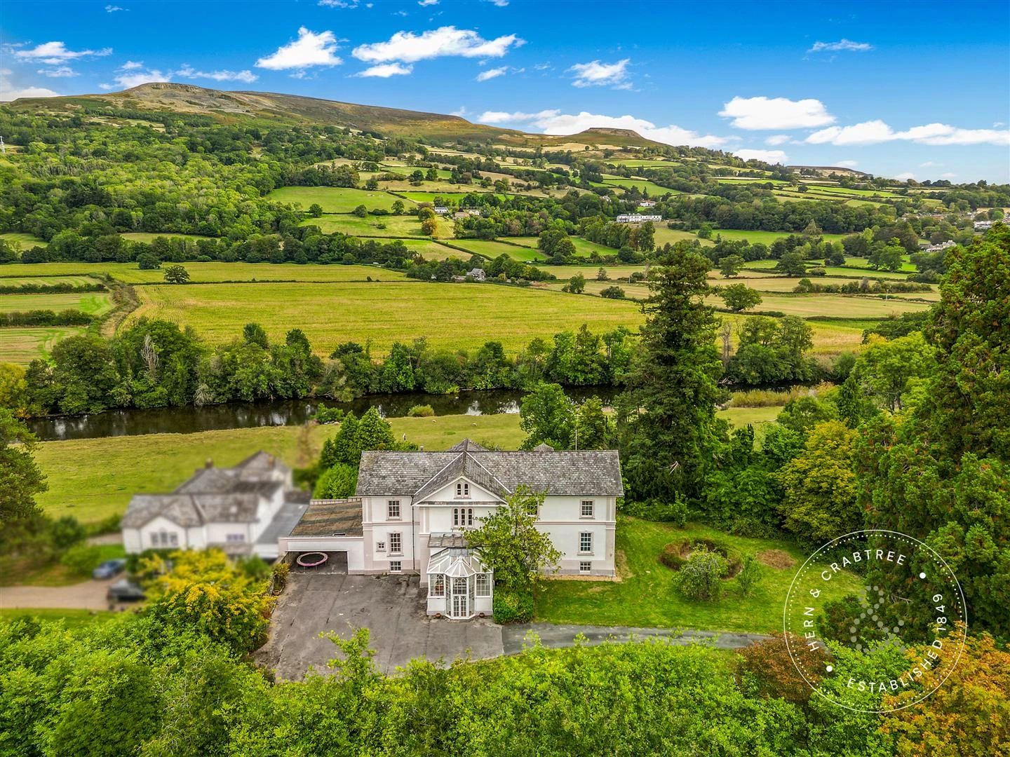 Llanwysg-House-56.jpg