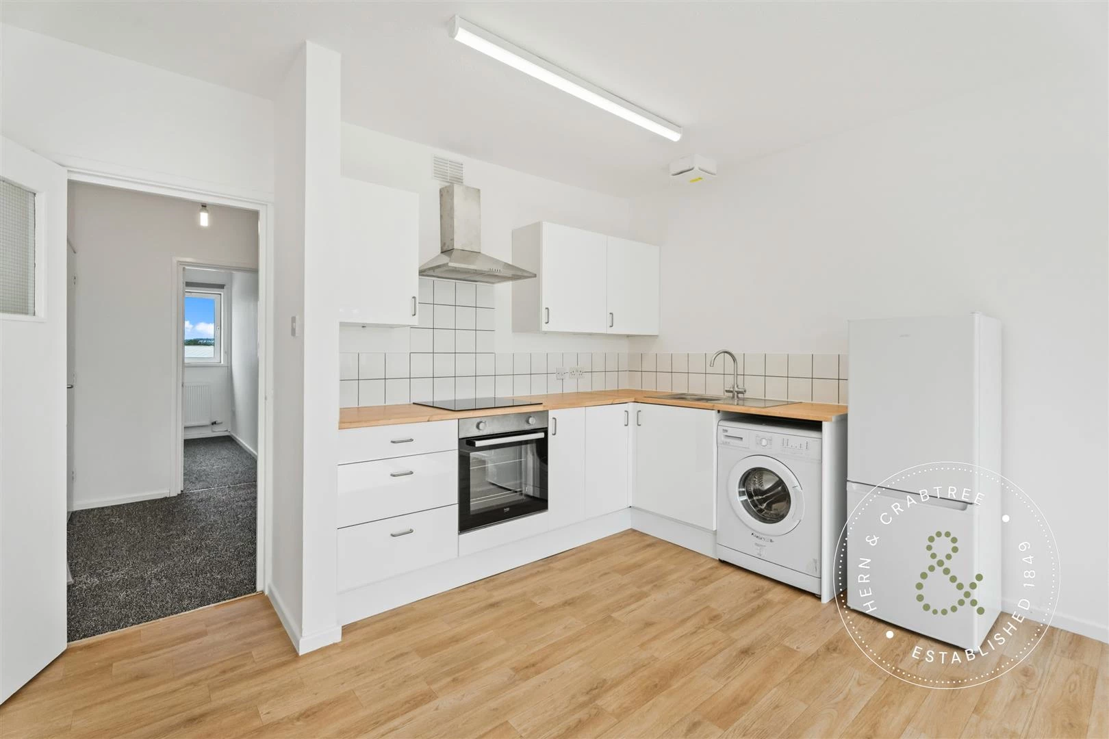 Lounge/Kitchen