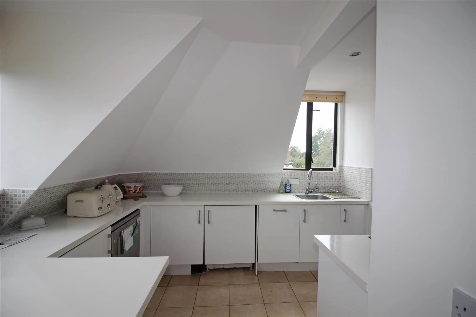 Property photo: Heol Y Pavin Llandaff, Cardiff, CF5 2EG