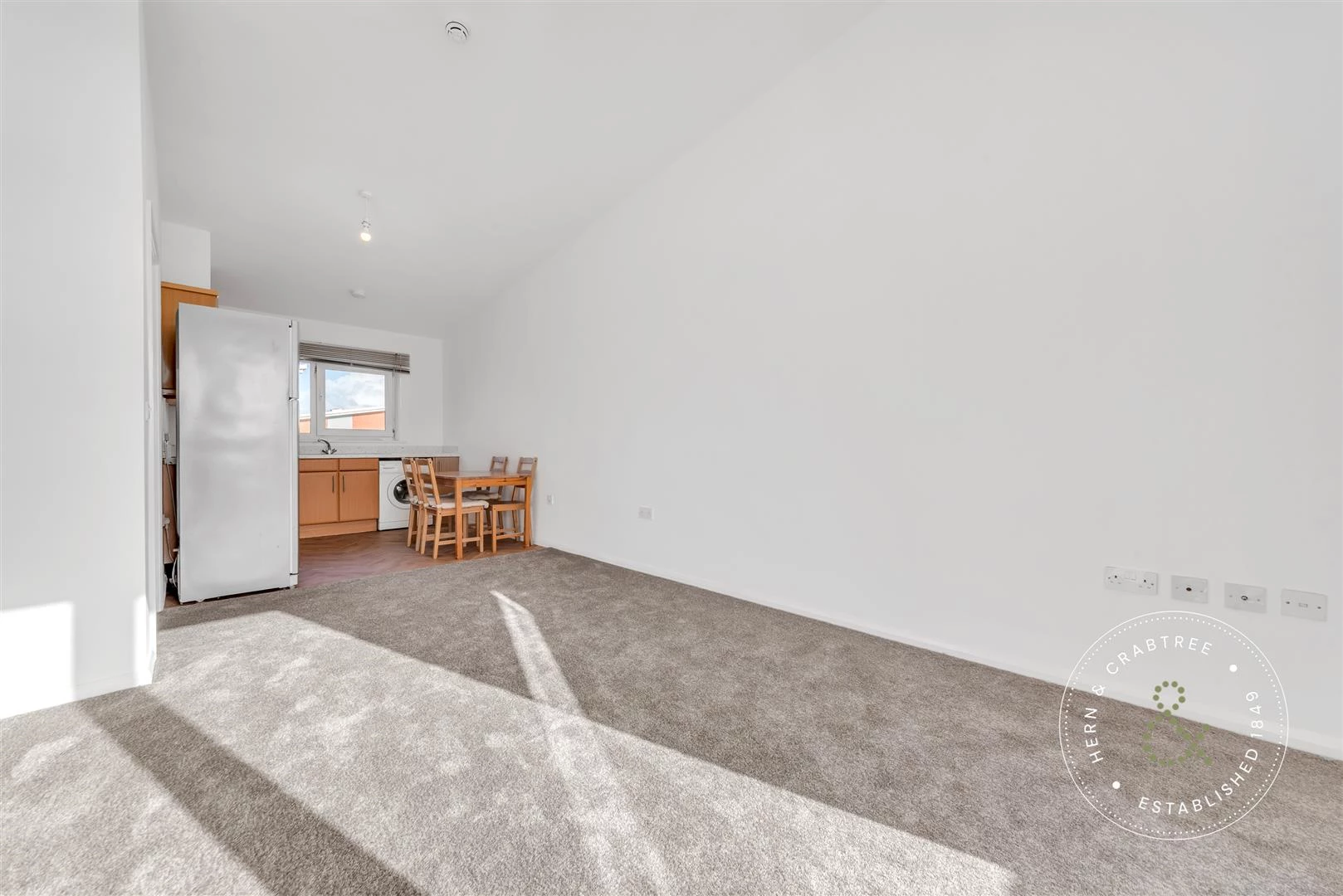 Lounge/kitchen