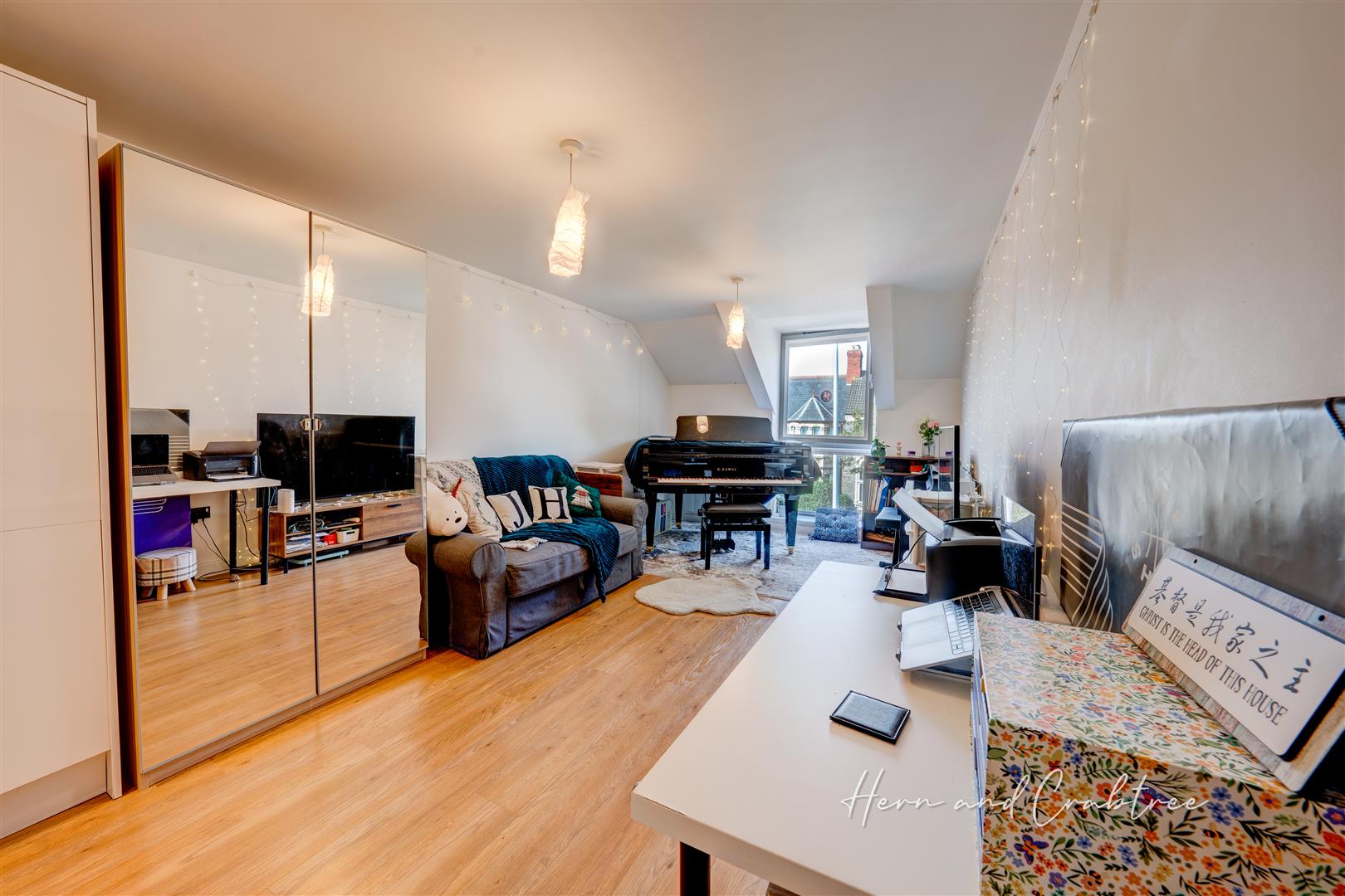 Property For Sale Cathays Terrace, Cathays, CF24 1 Bedroom Flat