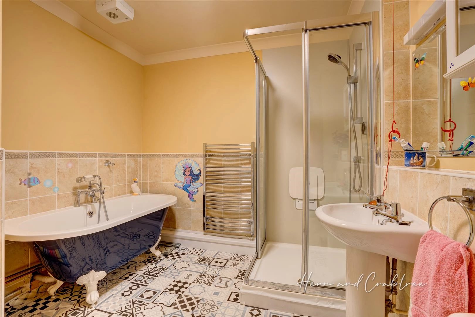 Birch Court, HernCrabtree (15).jpg