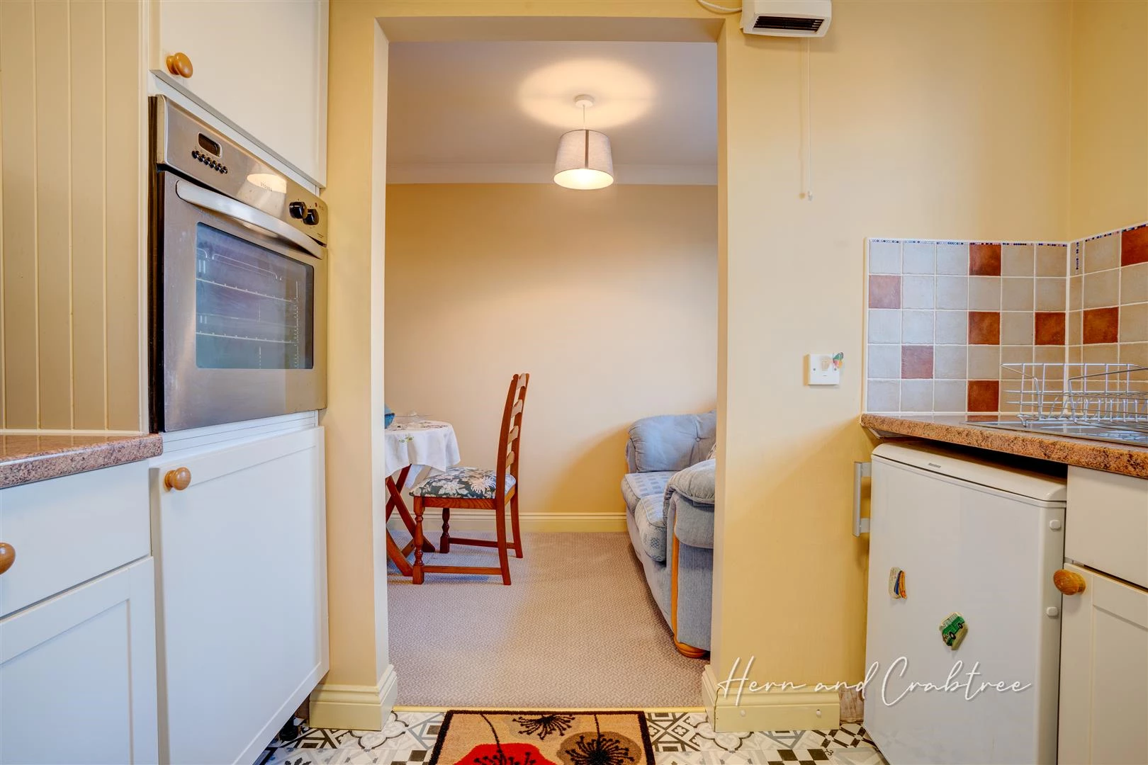 Birch Court, HernCrabtree (8).jpg