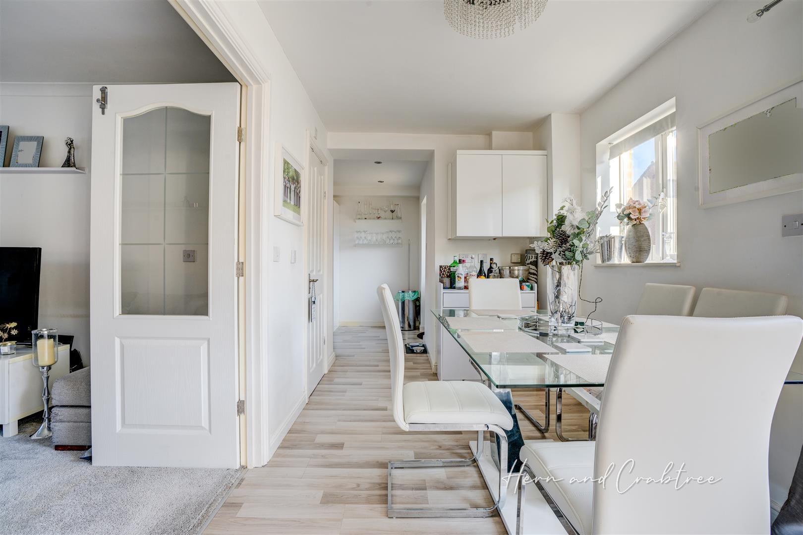 Property For Sale Hind Close, Pengam Green, CF24 3 Bedroom House