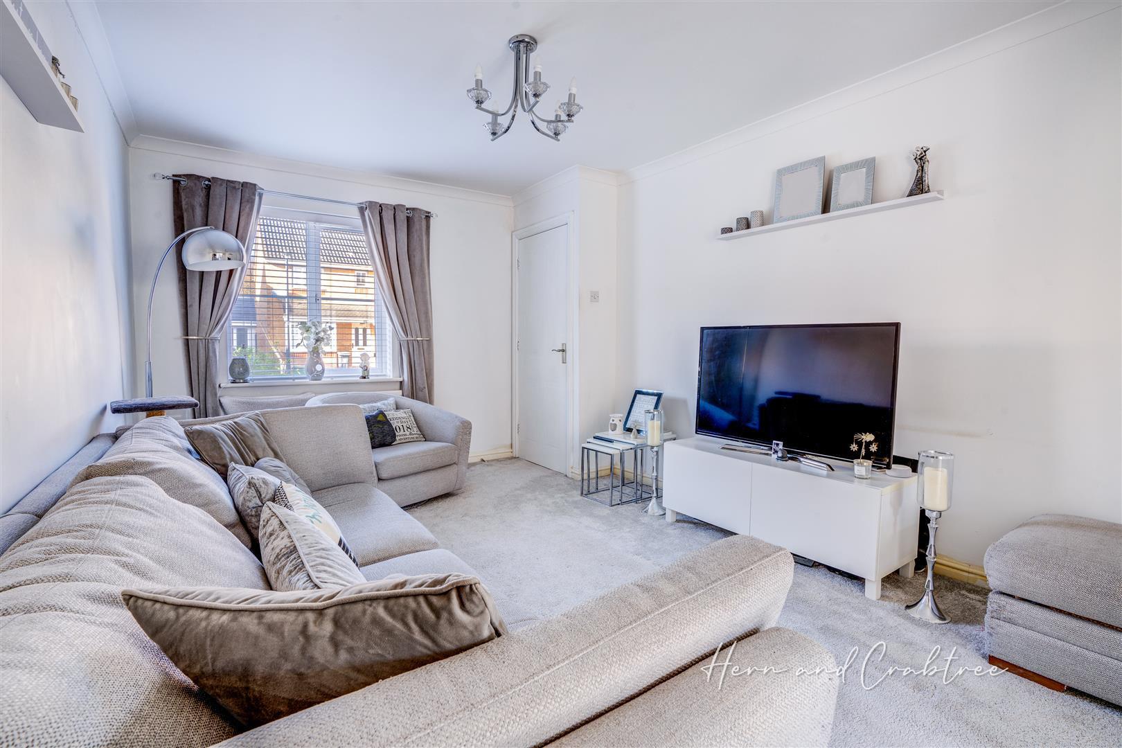 Property For Sale Hind Close, Pengam Green, CF24 3 Bedroom House