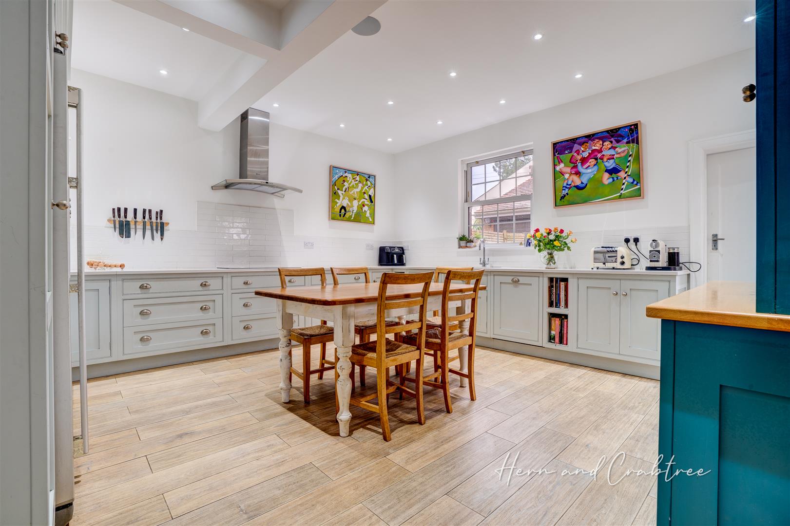 Property For Sale Queen Anne Square, Cathays, CF10 4 Bedroom House