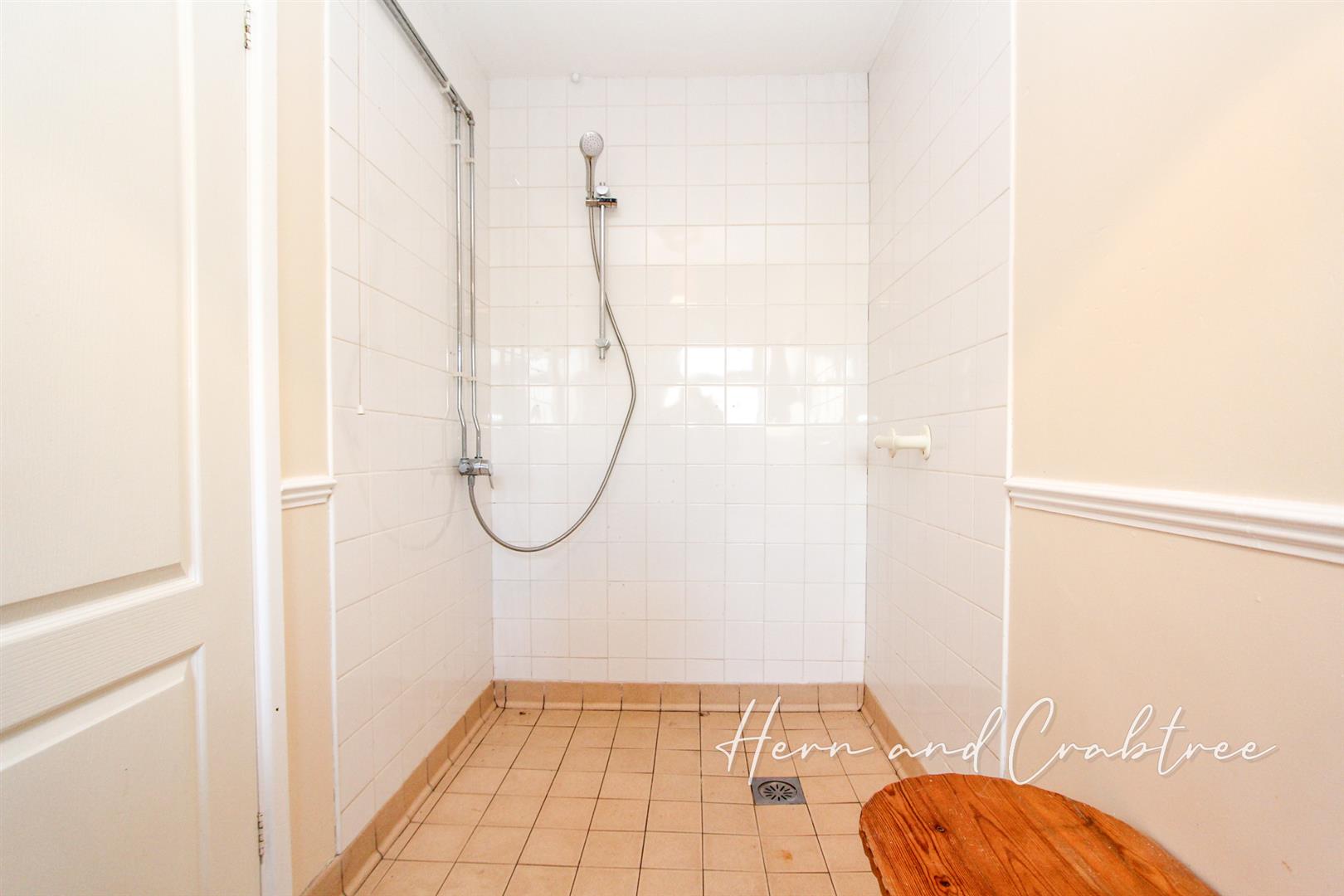 Property For Sale Ball Lane, Llanrumney, CF3 3 Bedroom House Mid