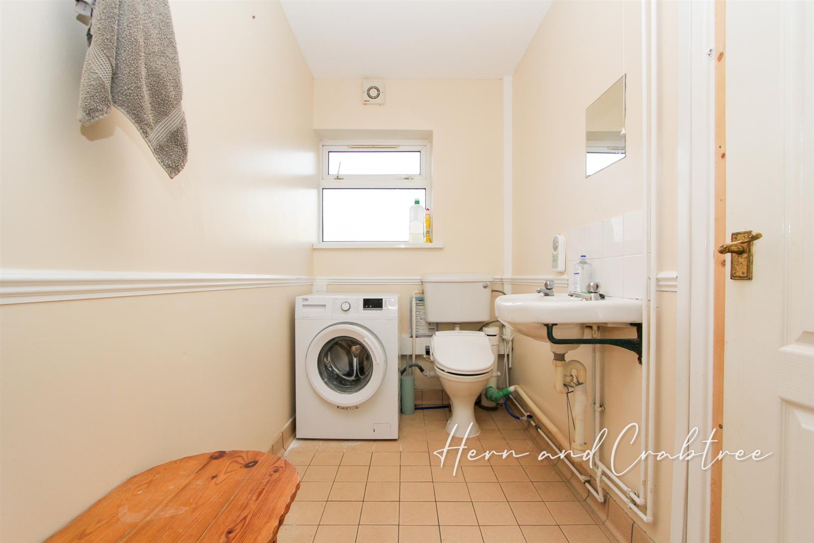 Property For Sale Ball Lane, Llanrumney, CF3 3 Bedroom House Mid