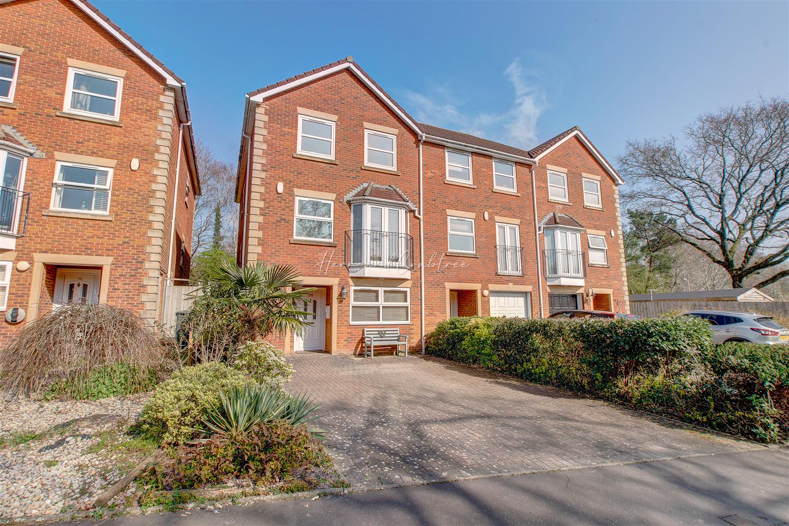 Property For Sale Heol Y Felin, Rhiwbina, CF14 4 Bedroom House End