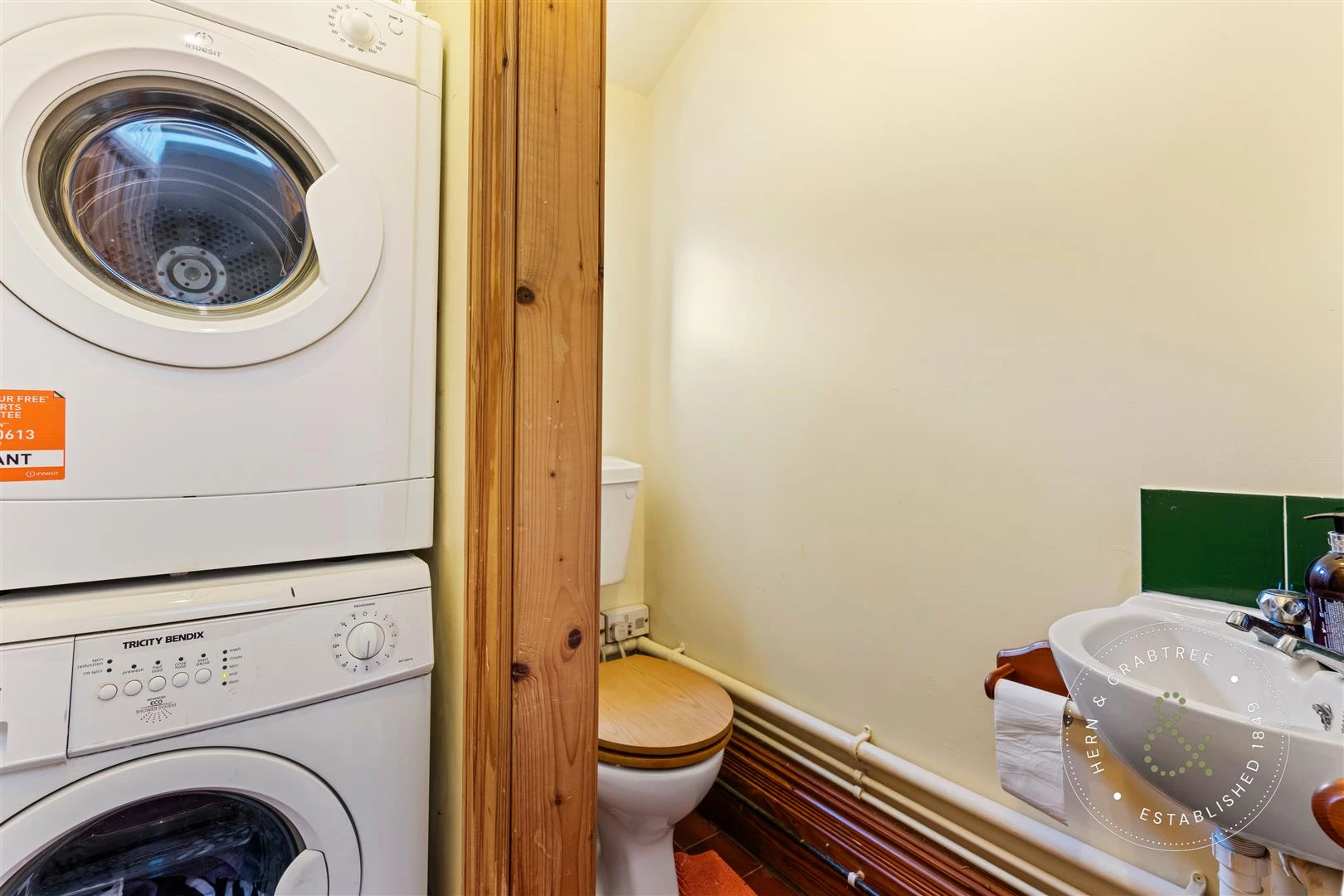 Ninian Road, Roath, Hern Crabtree (23).jpg