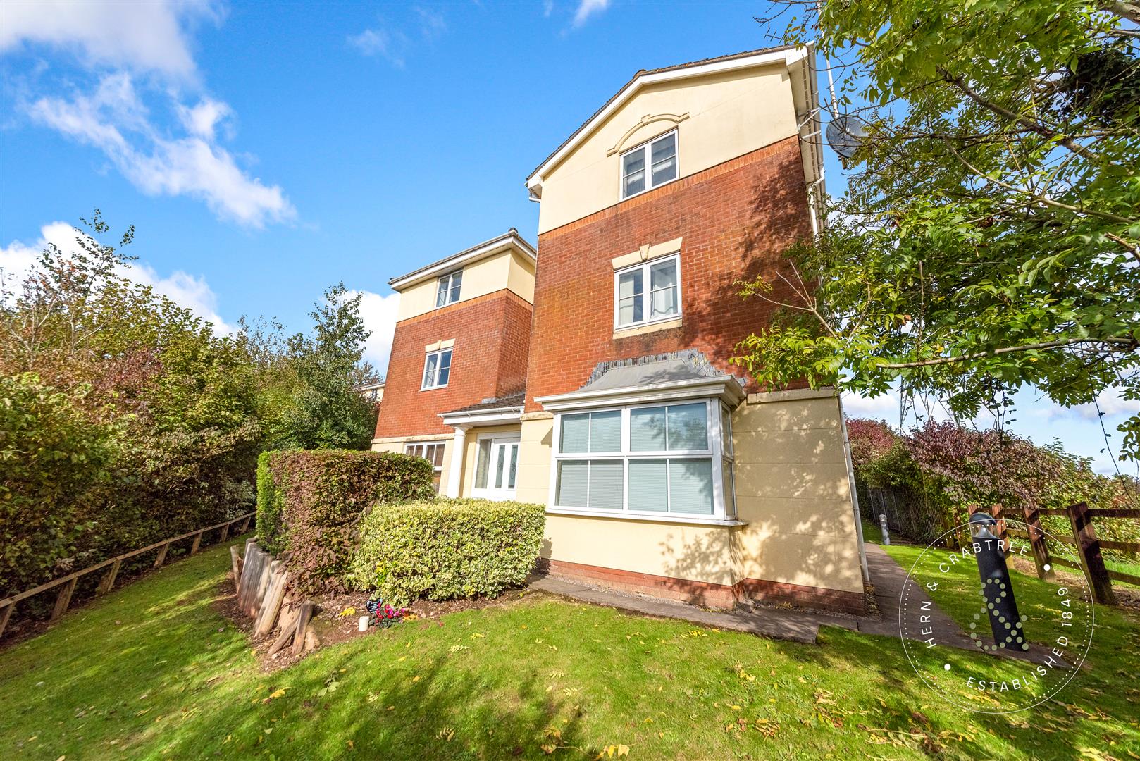 Youghal Close, Pontprennau, Cardiff CF23 8RN