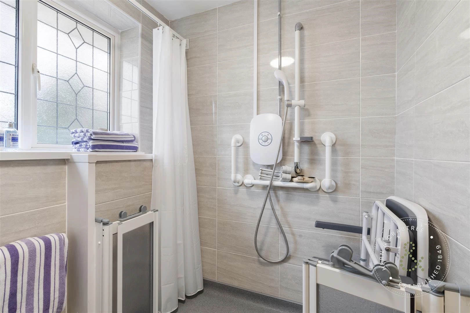 Norwood, Thornhill, HernCrabtree (15).jpg