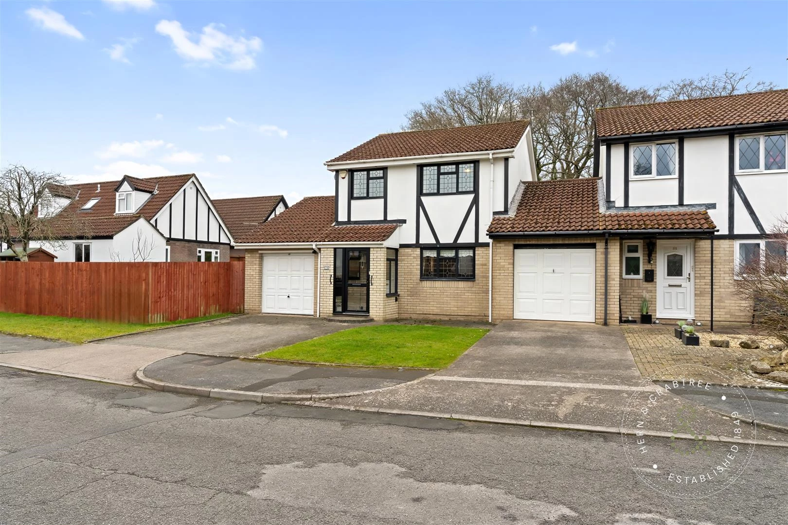 Norwood, Thornhill, HernCrabtree (3).jpeg