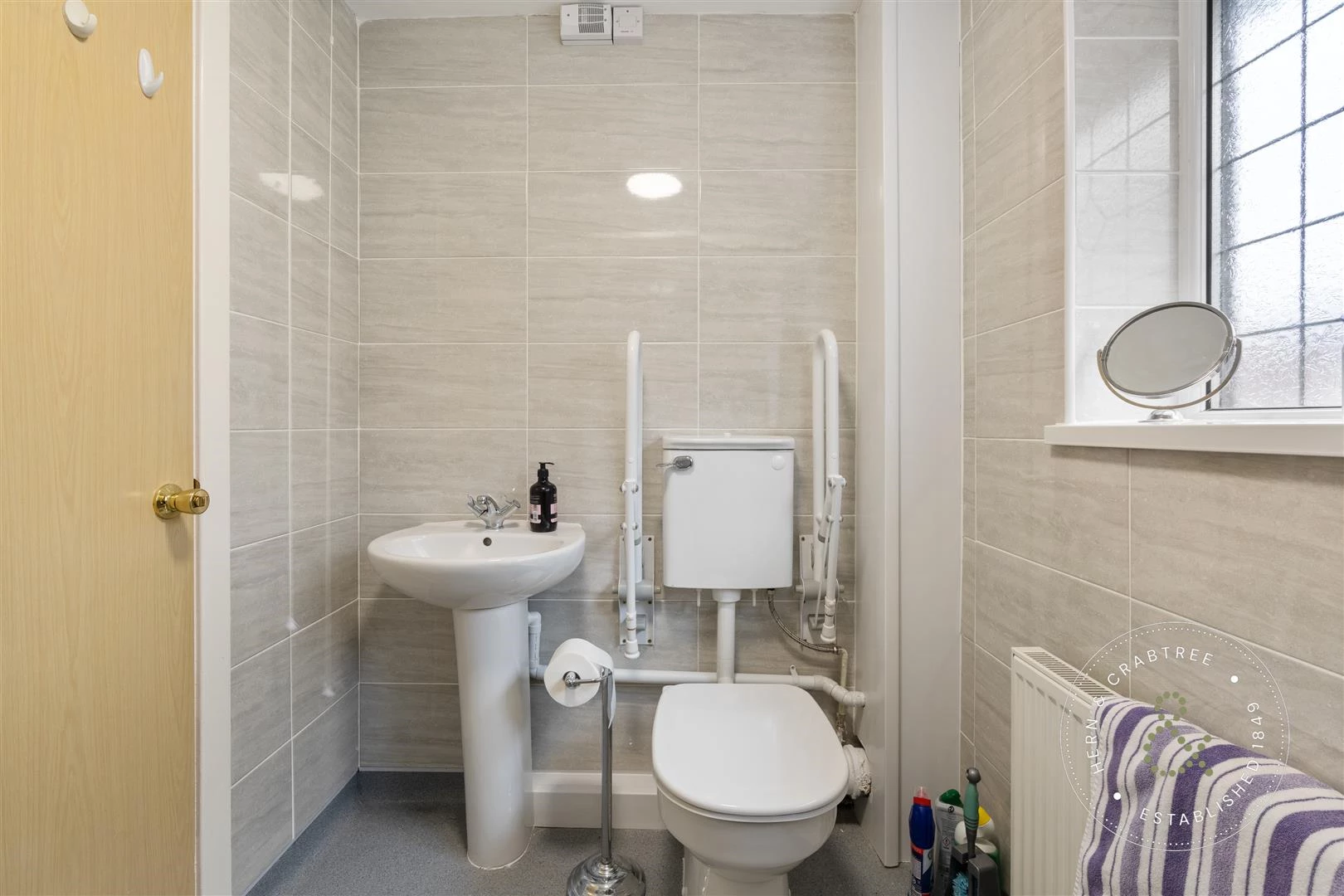 Norwood, Thornhill, HernCrabtree (16).jpg