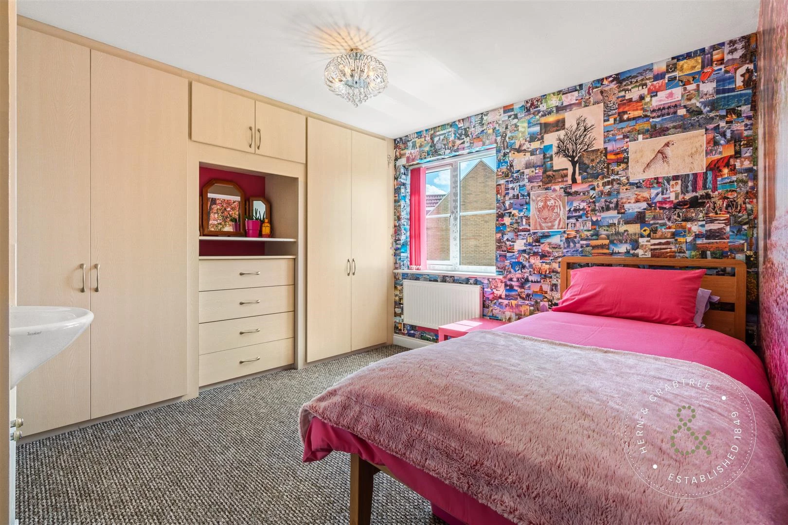 Bassetts Field, Thornhill, Hern Crabtree (12).jpg