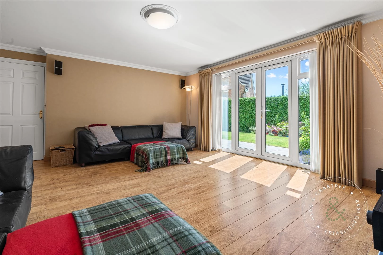 Bassetts Field, Thornhill, Hern Crabtree (35).jpg