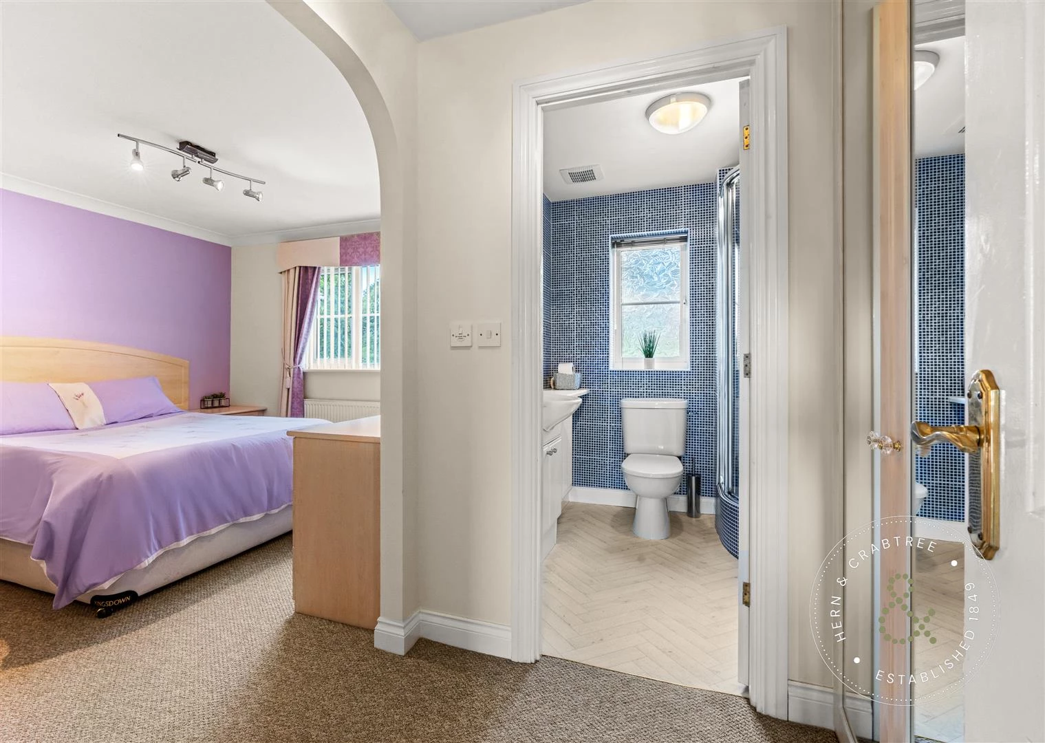 Bassetts Field, Thornhill, Hern Crabtree (18)-2.jp