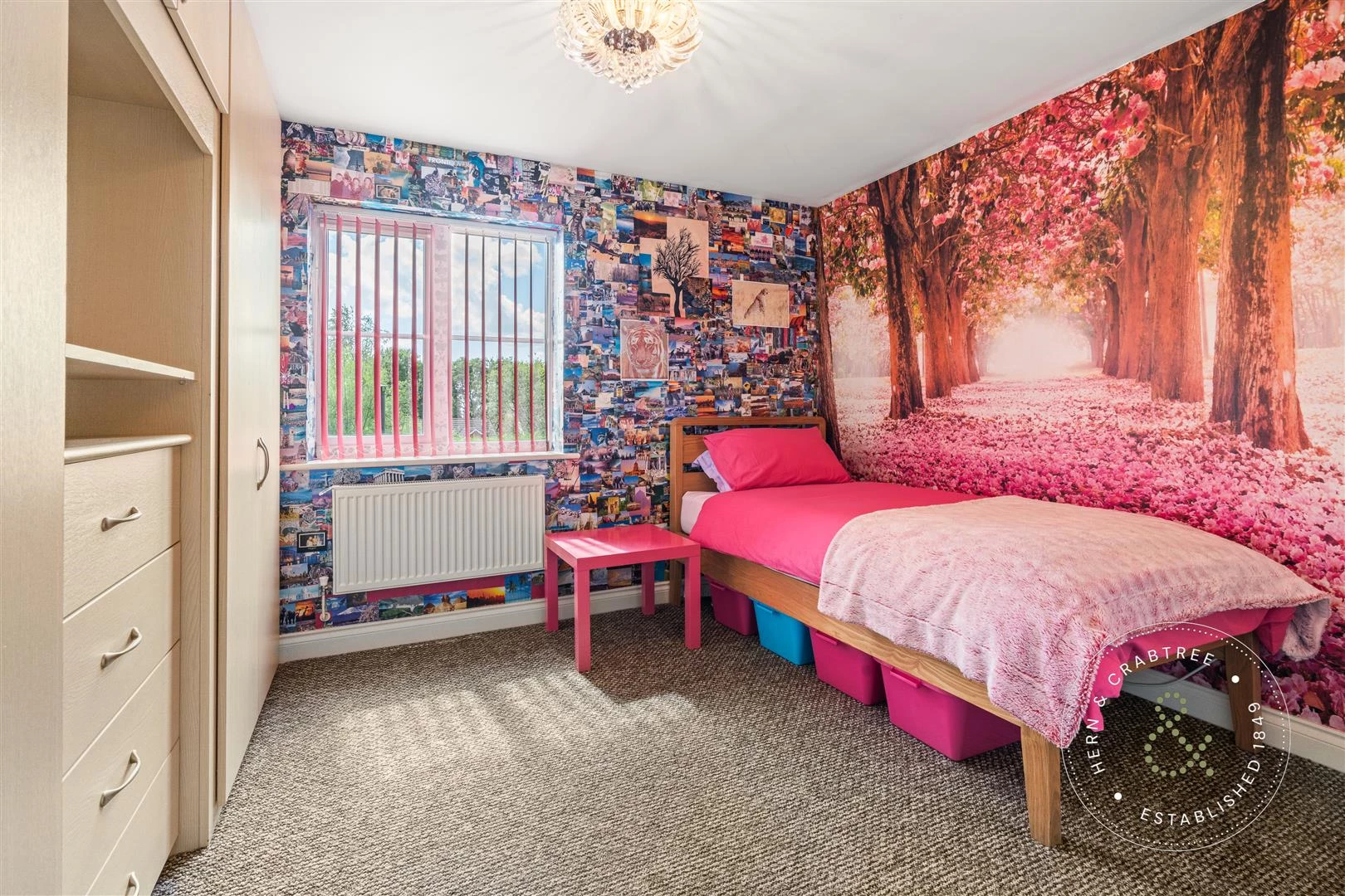 Bassetts Field, Thornhill, Hern Crabtree (11).jpg