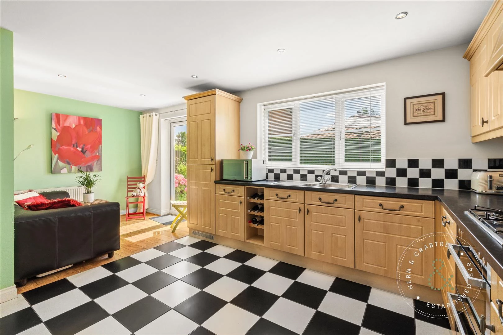 Bassetts Field, Thornhill, Hern Crabtree (29)-2.jp