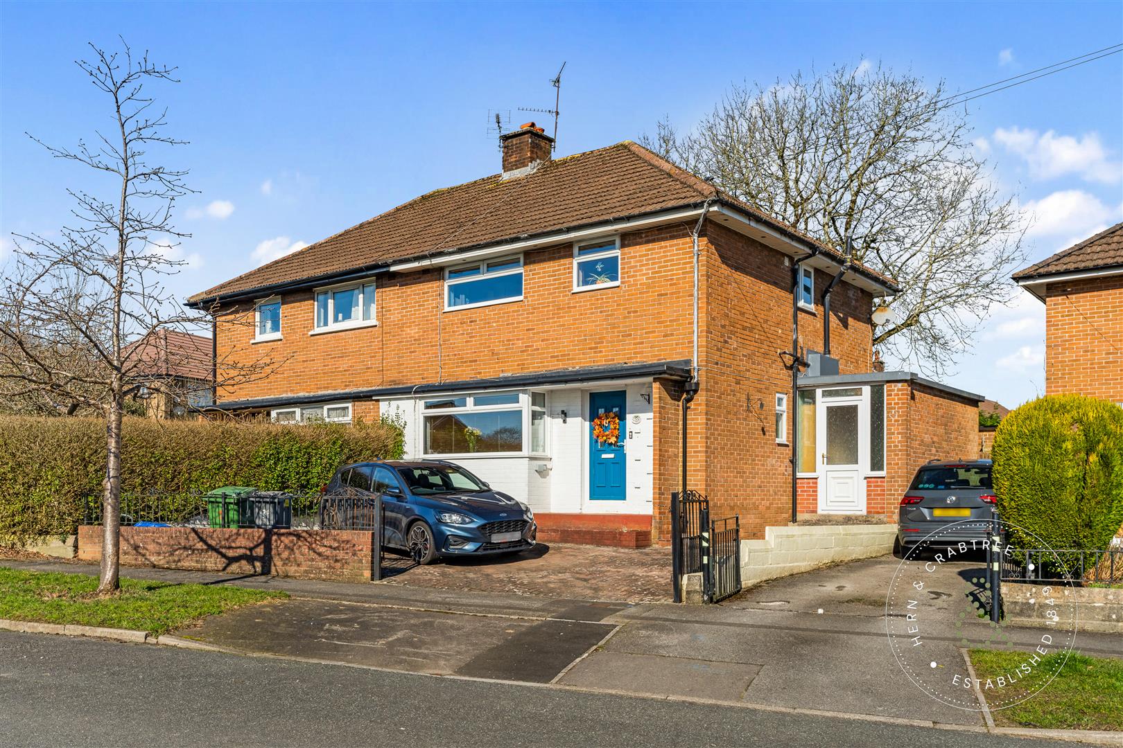Newborough Avenue, Llanishen, Cardiff CF14 5BZ