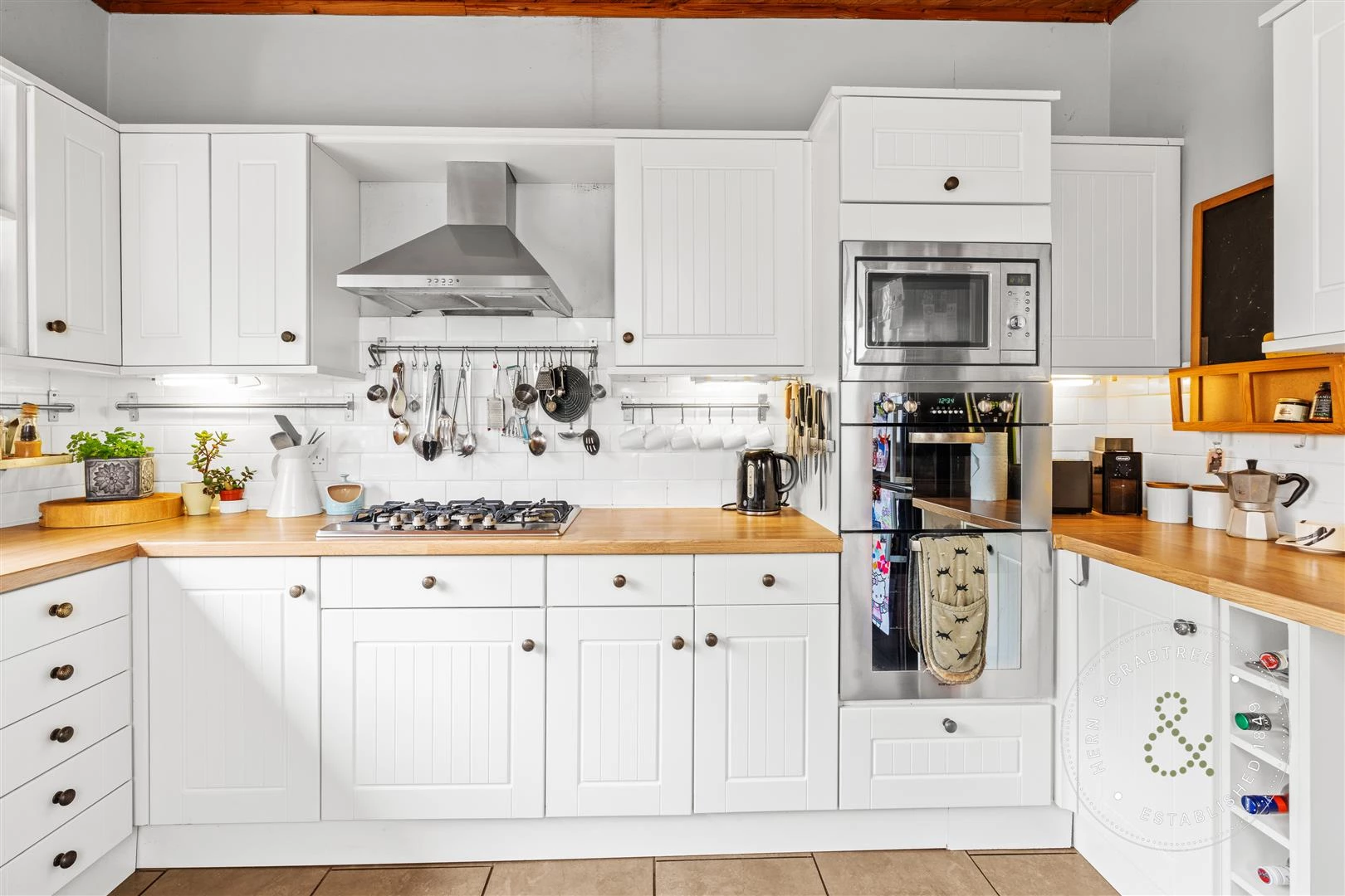 Balaclava Road, HernCrabtree (14).jpg