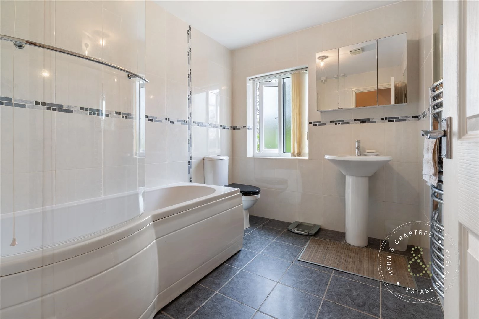 Allen Close, Hern and Crabtree (36).jpg