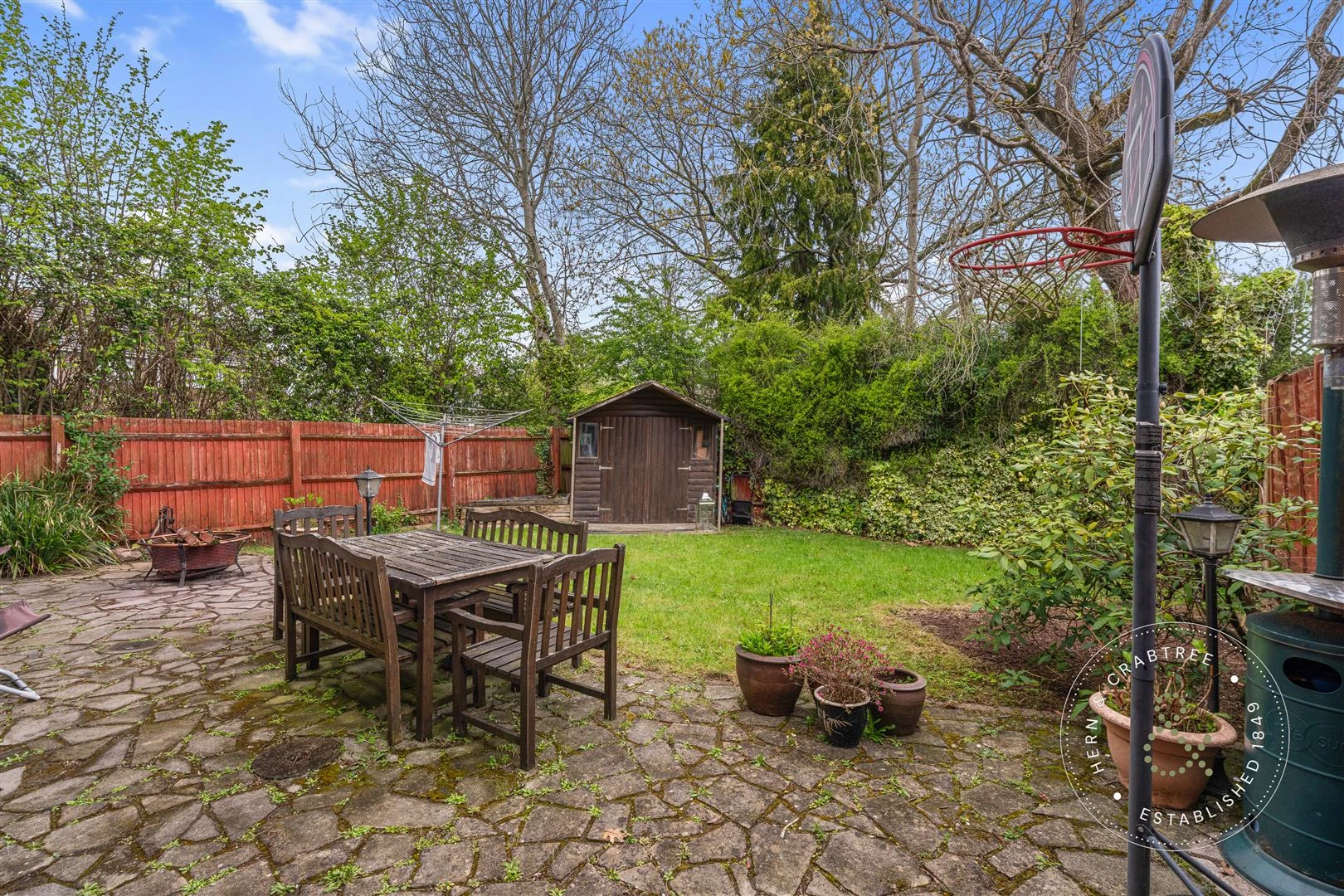 Allen Close, Hern and Crabtree (5).jpg