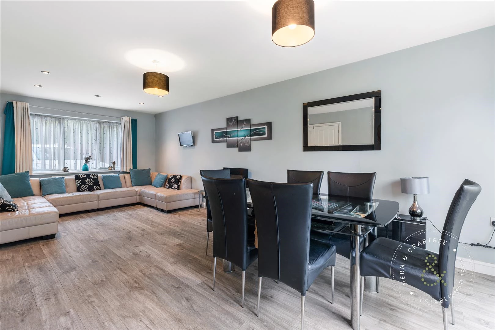 Allen Close, Hern and Crabtree (12).jpg