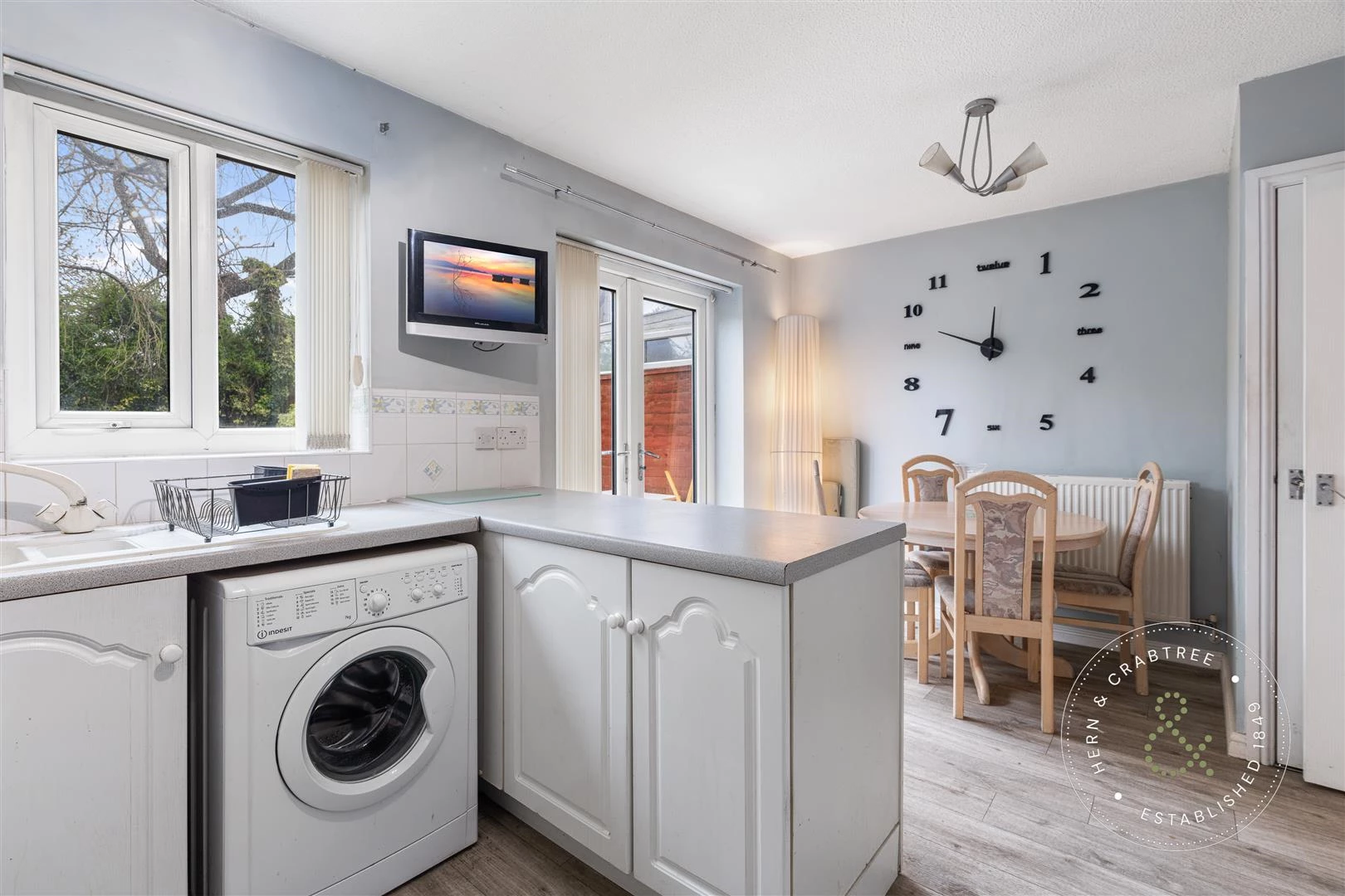 Allen Close, Hern and Crabtree (20).jpg