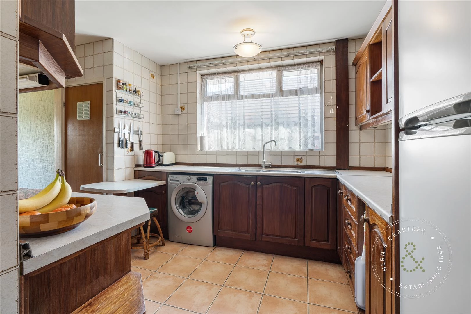 King George, Hern Crabtree (9).jpg