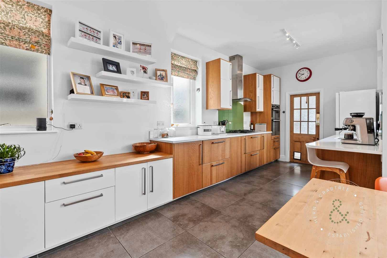 Melbourne Road, Hern Crabtree (14).jpg