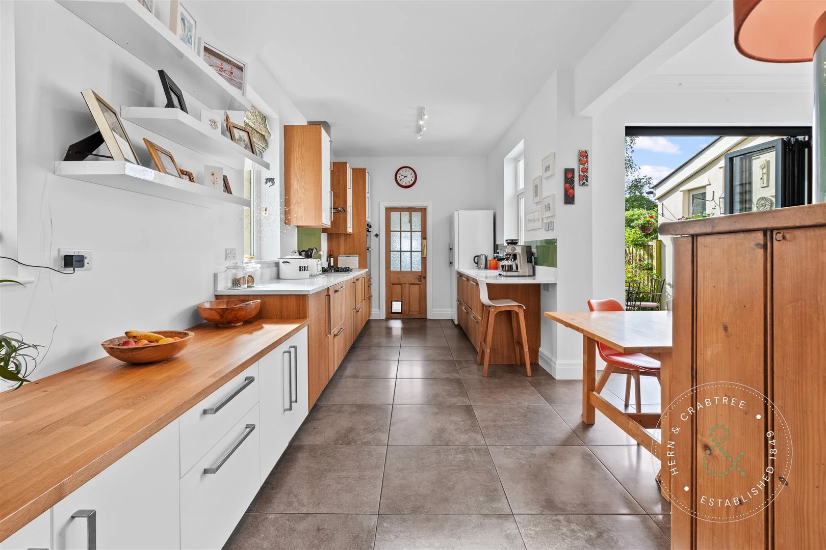 Melbourne Road, Hern Crabtree (13).jpg