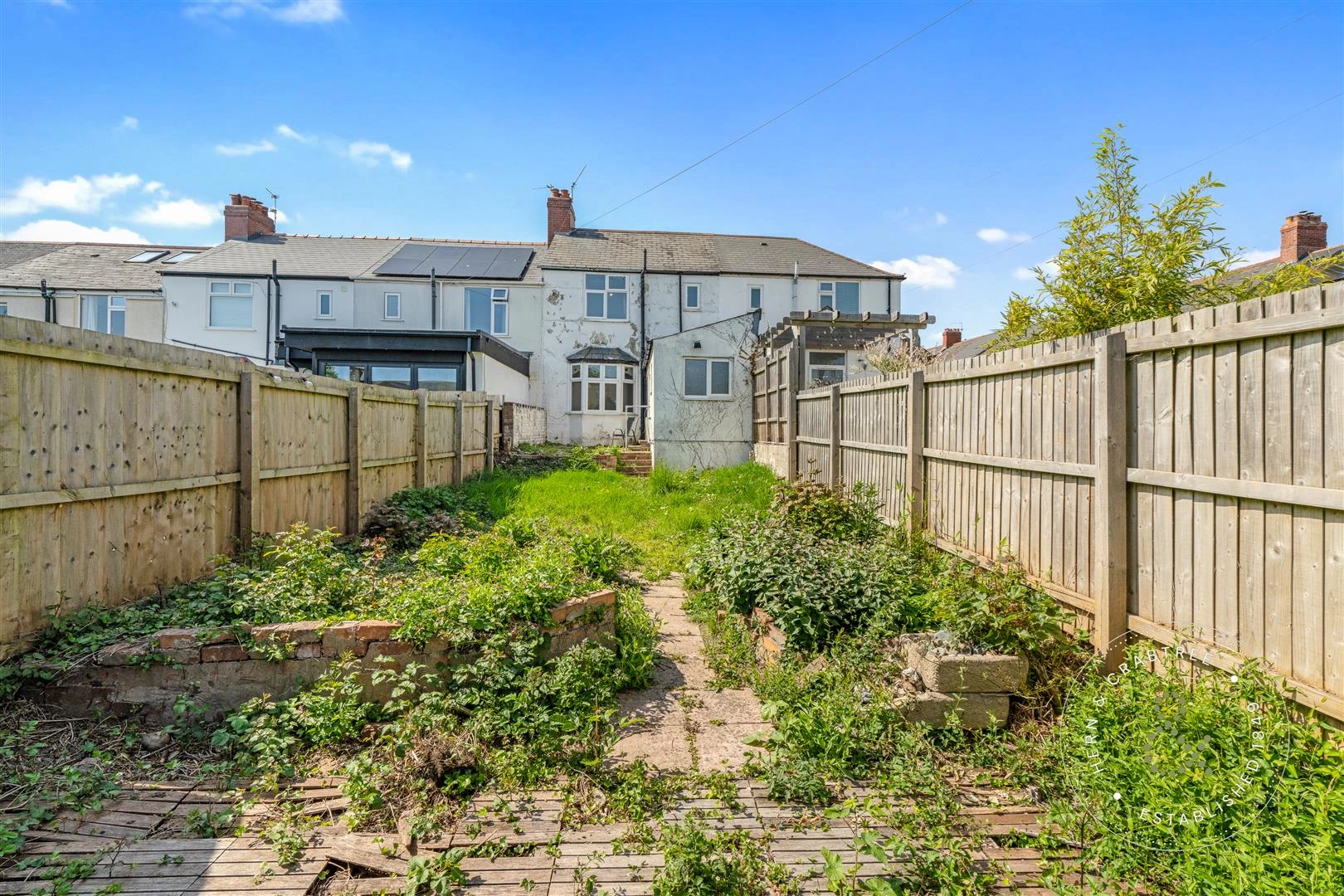 Gelligaer Gardens, Hern Crabtree (24).jpg