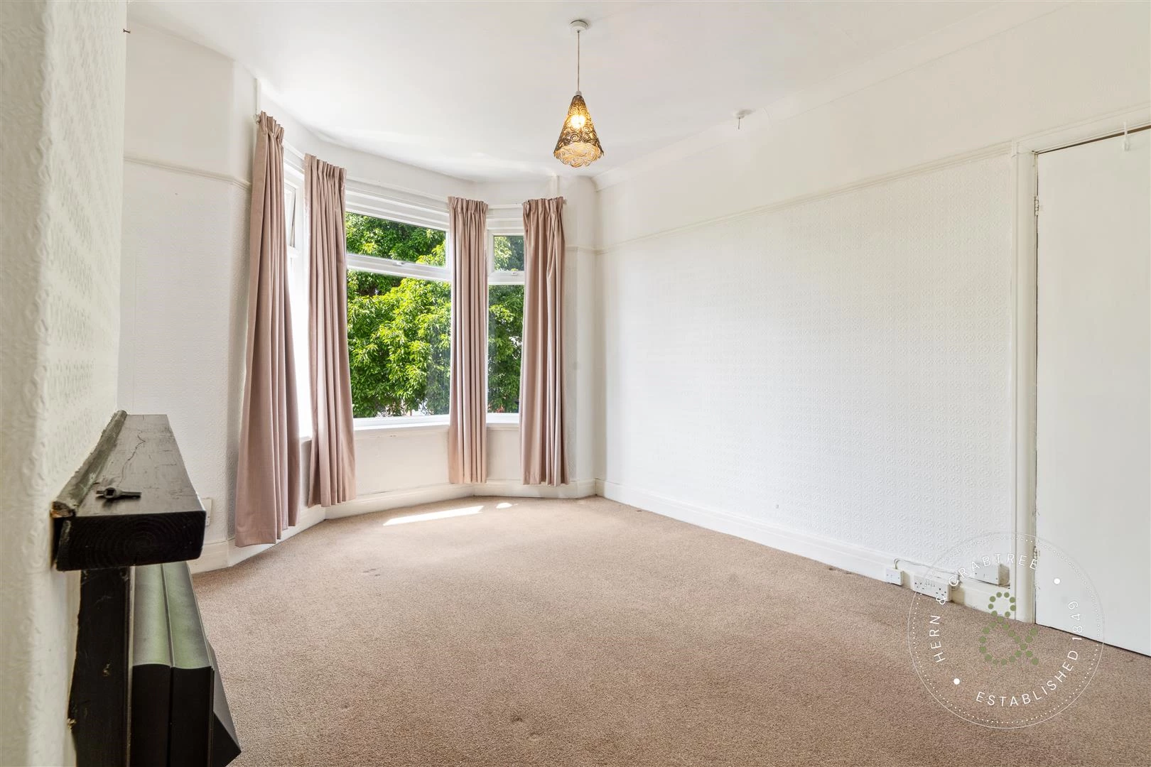 Gelligaer Gardens, Hern Crabtree (16).jpg