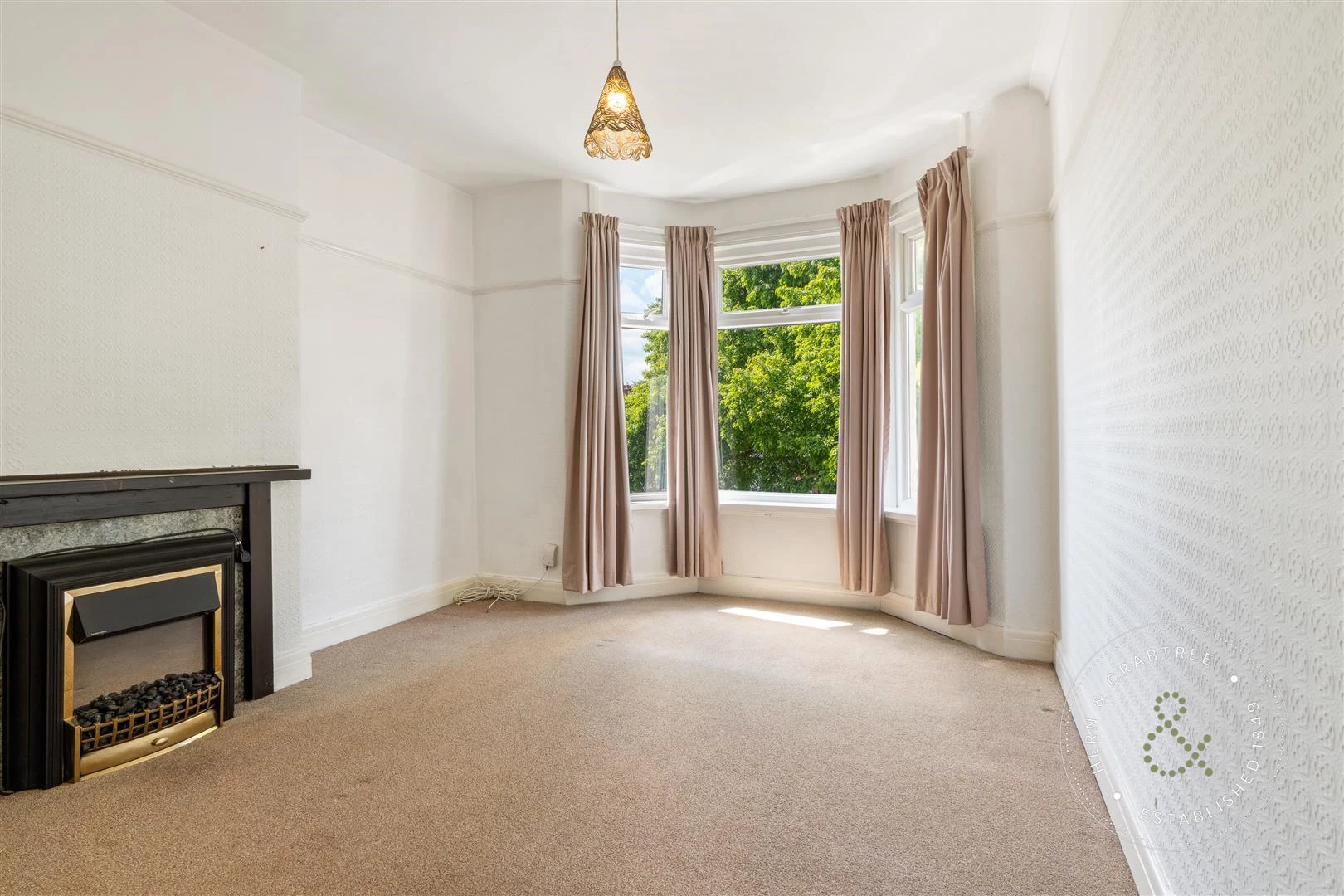 Gelligaer Gardens, Hern Crabtree (15).jpg