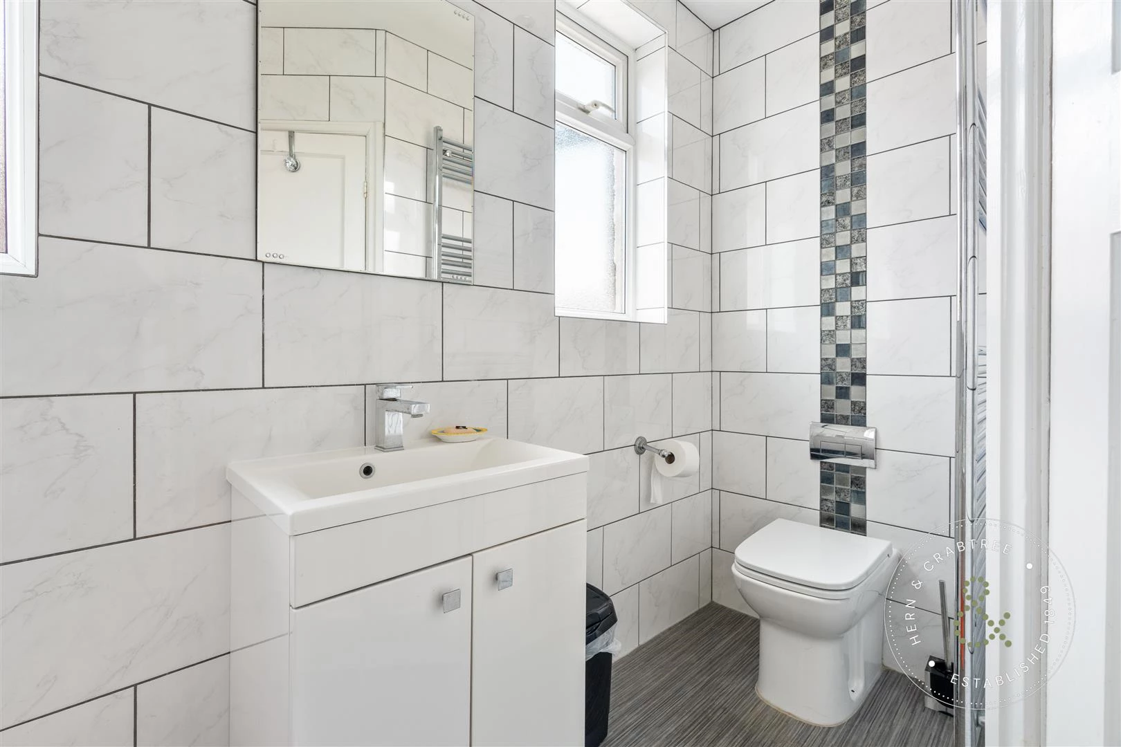 Caedelyn Road, HernCrabtree (6).jpg