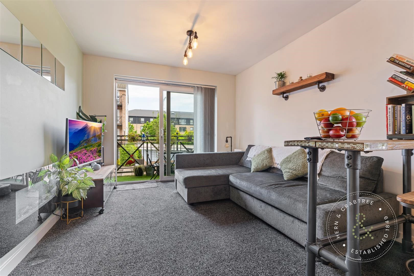 Pentland Close, HernCrabtree (1).jpg