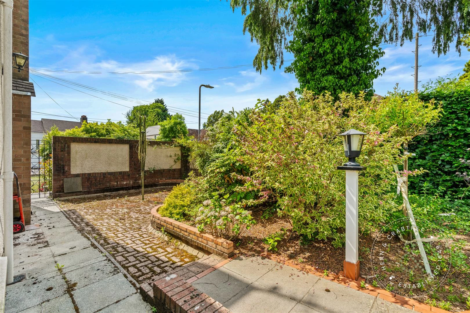 Rhiwbina Hill, Hern Crabtree (11).jpg