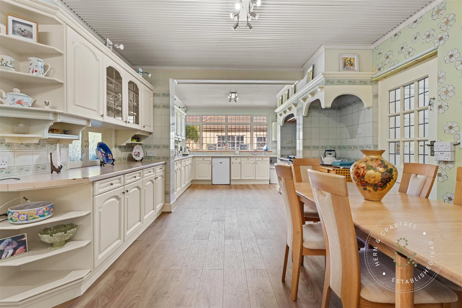 Rhiwbina Hill, Hern Crabtree (34).jpg