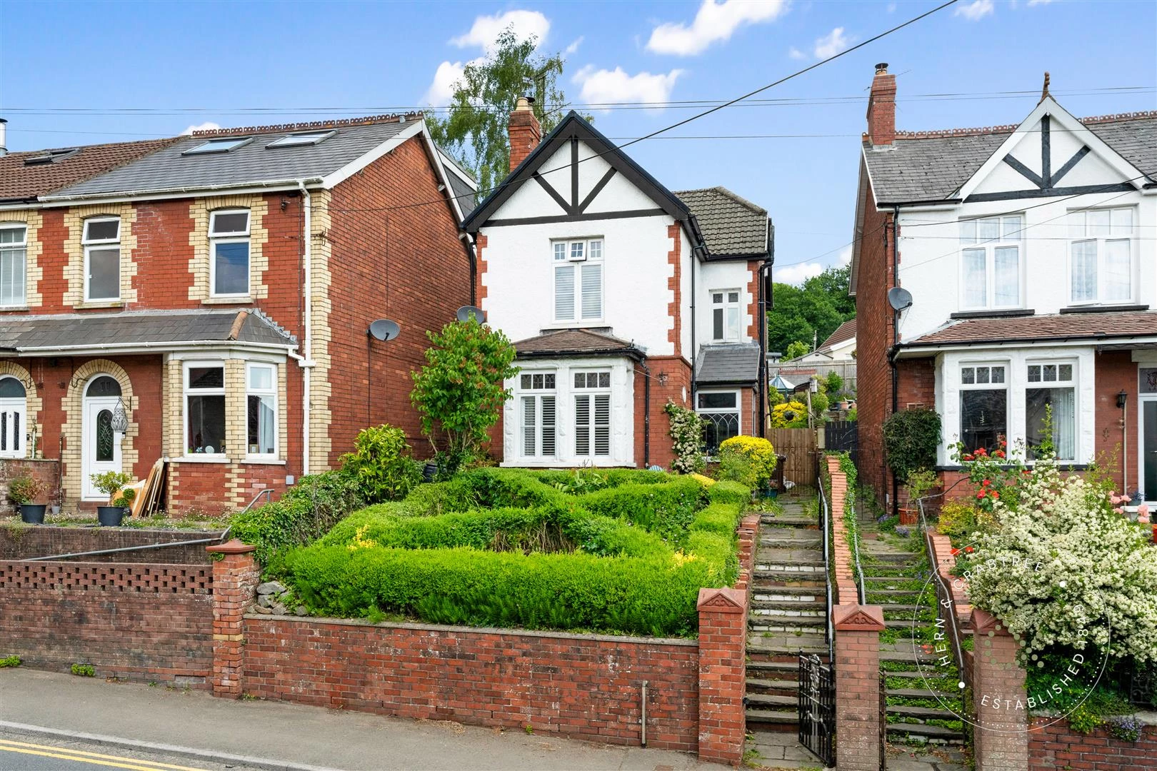 Commercial Road, Hern Crabtree (2).jpg