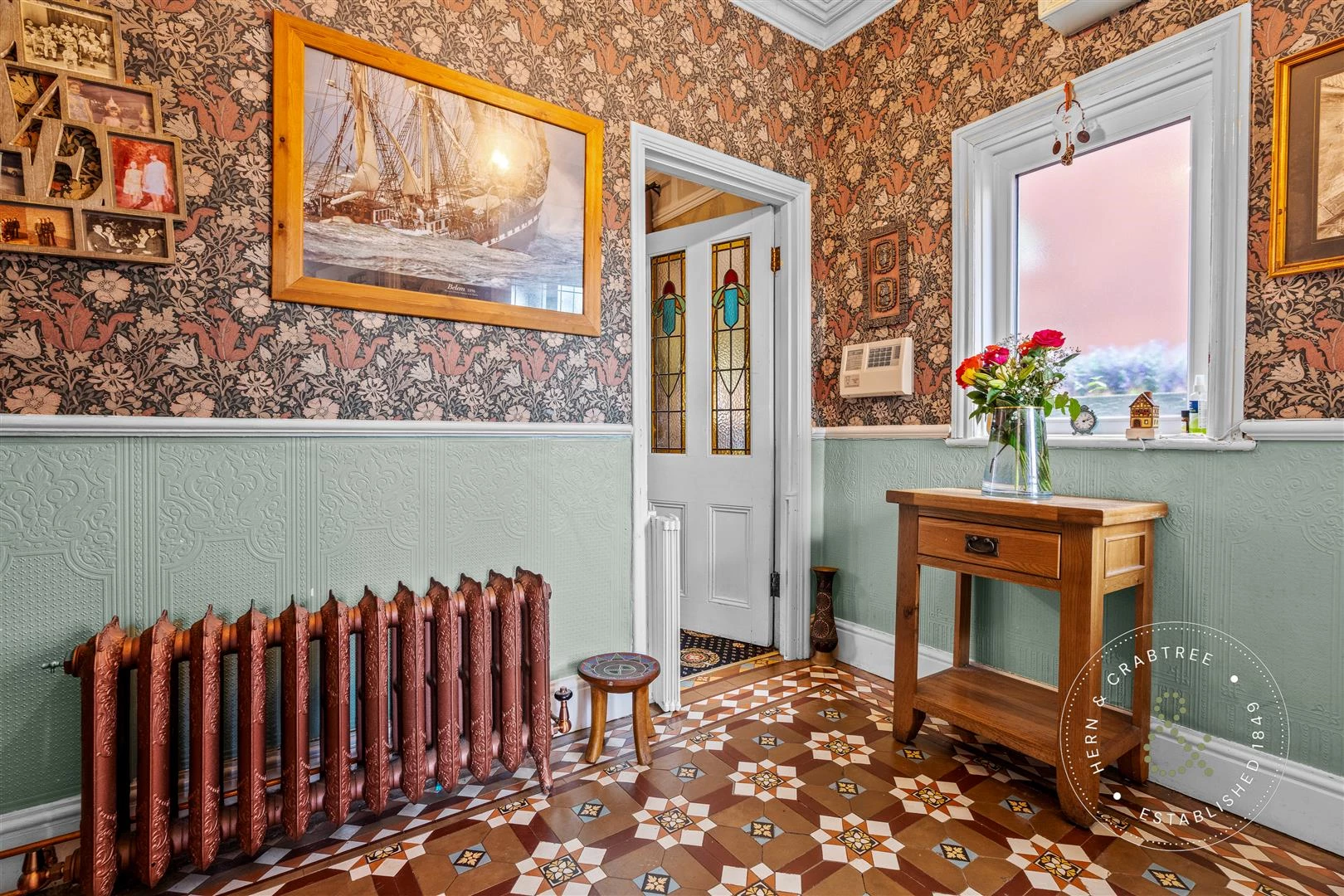 Commercial Road, Hern Crabtree (13).jpg